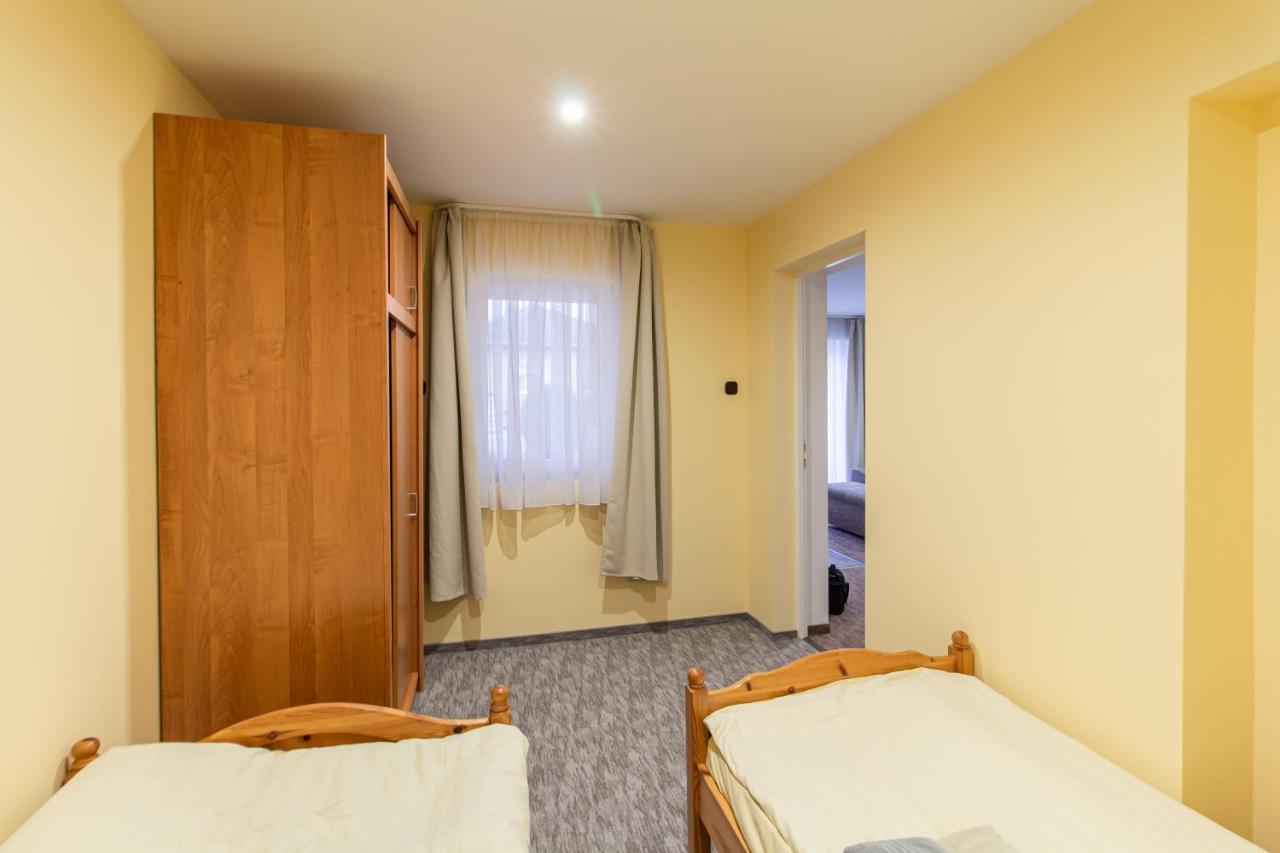 Deli Terasz A Apartman Free Parking, Self-Check-In Anytime 기오르 외부 사진